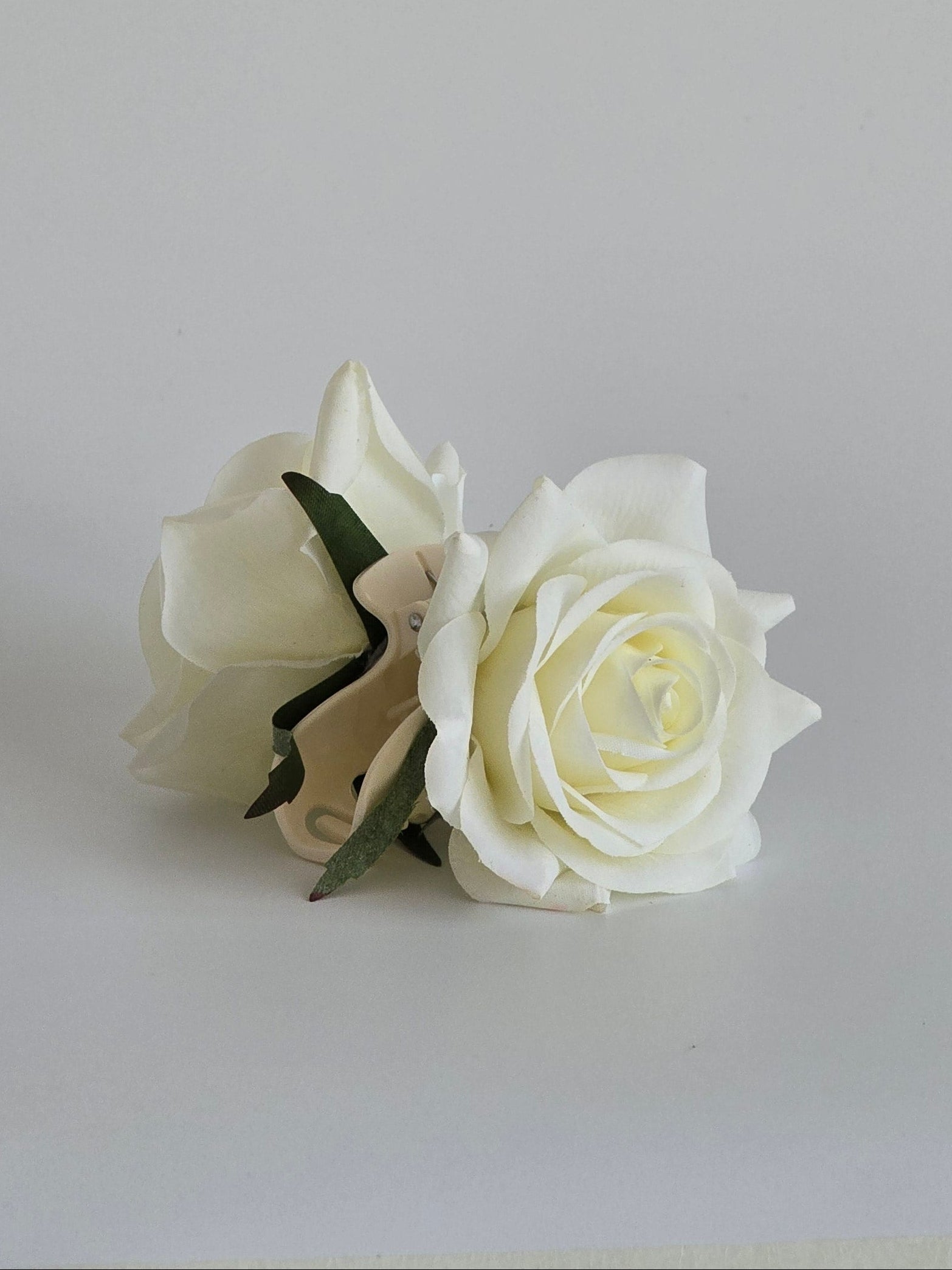 White Rose Clip